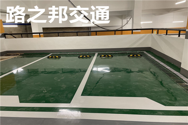 柳州环氧地坪漆施工工艺(图1) 柳州环氧地坪漆施工工艺(图1)